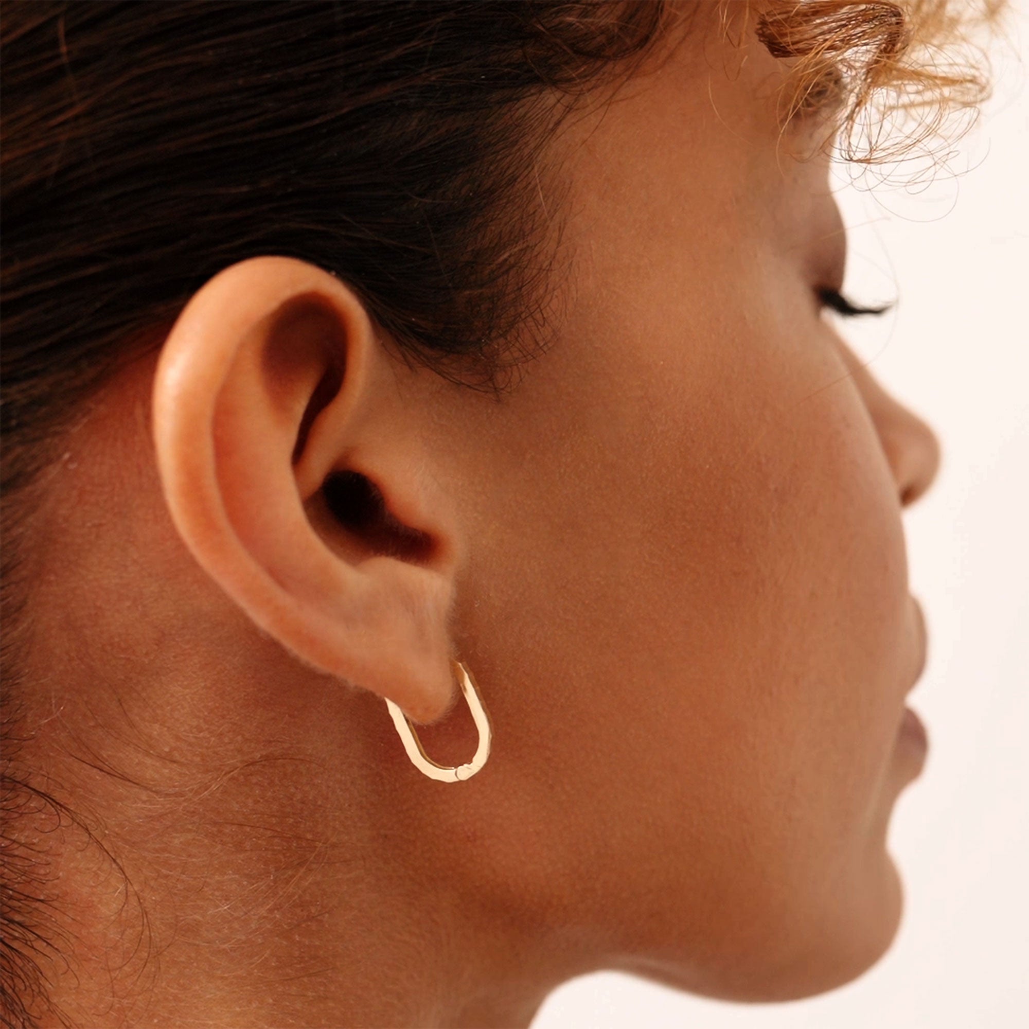 14K Real Solid Gold Geometric Oval Hoop Earrings with a unique rectangular design, lightweight and perfect for everyday or special occasions, ideal as a gift for her, featuring a modern twist on classic hoops.