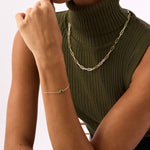 14K Real Solid Gold Bracelet with a single emerald birthstone bead, a dainty and elegant green gemstone bracelet suitable for daily wear or special gifts like Mother’s Day and Christmas.